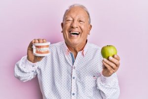 How to Remove Tartar from Dentures Instantly eat