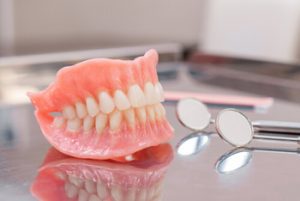 How to Remove Tartar from Dentures Instantly full